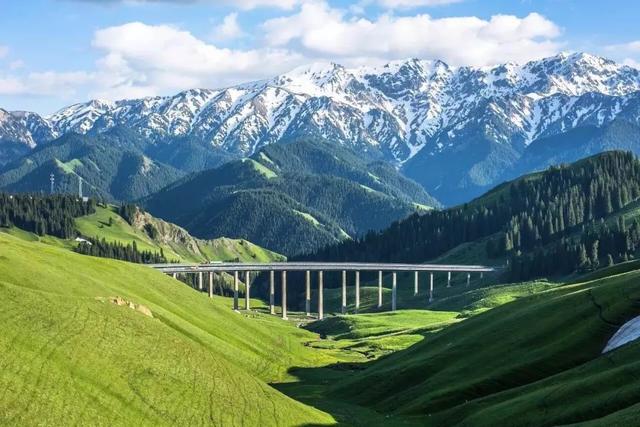 探寻新疆，多民族交融的历史文化瑰宝